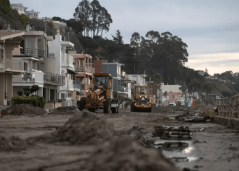 Stuhi të mëdha, Ellen, Oprah, Meghan dhe Harry urdhërohen të largohen nga shtëpitë e tyre (VIDEO)