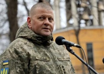 I trashëgoi një milion dollarë, komandanti i forcave ukrainase i dhuroi për ushtrinë e vendit të tij