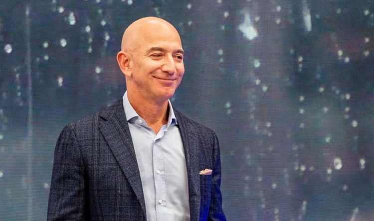 Jeff Bezos do të shesë Washington Post? Miliarderi mendon të blejë një ekip futbolli
