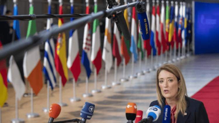 Skandal në Parlamentin Evropian – presidentja Roberta Metsola nuk deklaroi me kohë dhuratat si dhe udhëtimet e sponsoruara
