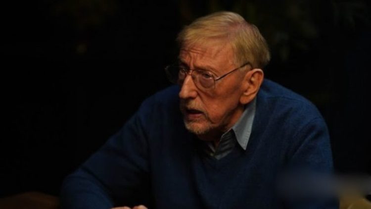 Walker: Vuçiq të mos përdorë raportet me Rusinë për t’i çuar gjërat prapa