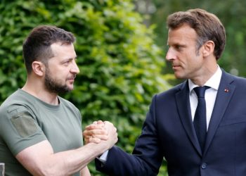 Zelensky i kërkon Macronit që atletët rusë të përjashtohen…