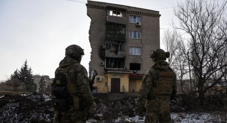 Rusia sulmon nga ajri Bahmutin