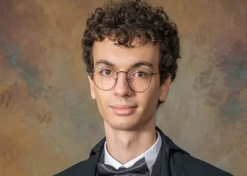 Nga errësira në dritë”, dashuria për matematikën e shqiptarit nga Kosova që shkëlqeu në Oxford