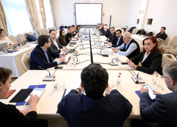 Synimet për vitin 2023, Kurti falënderon anëtarët e kabinetit qeveritar për punën gjatë 2022-tës