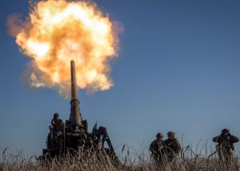 Për pesë ose gjashtë muaj, Bakhmuti ka qenë “një ferr” – thotë komandanti ukrainas