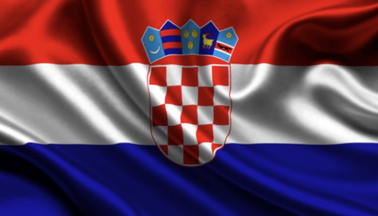 Kroacia edhe zyrtarisht bëhet pjesë e Eurozonës dhe Schengenit
