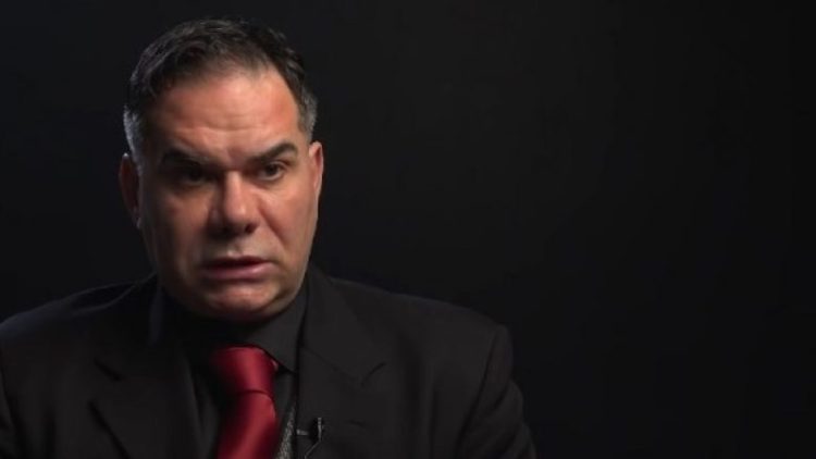 Politikani serb thotë se Serbia do ta njohë Kosovën, e përgëzon Kurtin për politikë të guximshme