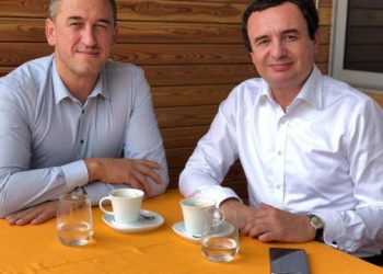 “Qeveria ta shkarkojë Rashiqin nëse s’pajtohet me qëndrimet e Kurtit për asociacionin”