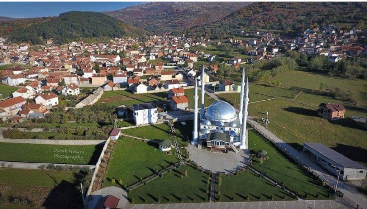 Ky është fshati i Kosovës ku nuk festohet Viti i Ri, asnjë dyqan aty nuk shet raki