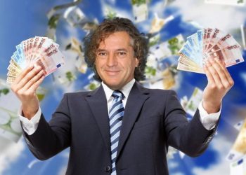 Kush është Robert Golob, kryeministri slloven i përfshirë në aferën me Martin Berishajn?