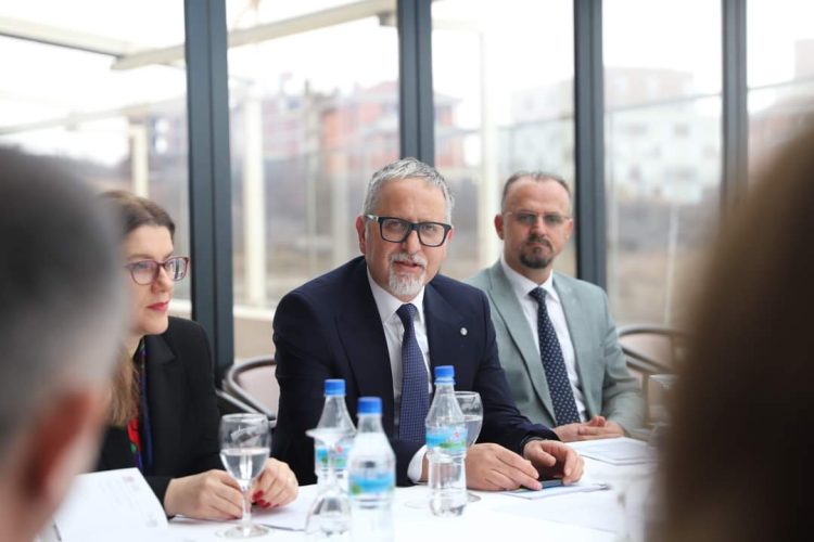 41 milionë e 67 mijë euro planifikohen për ngritjen e shërbimeve shëndetësore