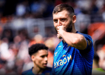 Rishfaqet Arbër Zeneli, shënon eurogol nga fauli në Kupën e Francës (Video)