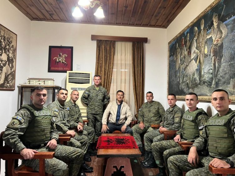 Çdo lëshim i Perëndimit ndaj aventurave nacionaliste të Vuçiqit është një favor për Putinin