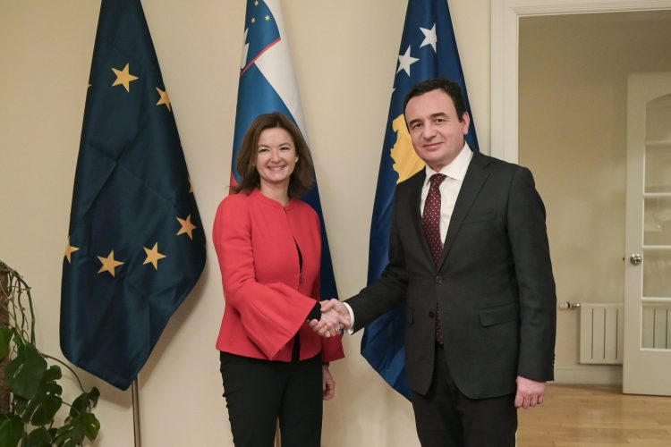 Kurti takohet me Fajonin, ja për çfarë biseduan