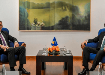 Kryeministri Kurti pranoi kërkesën e ministrit Rashiq për vizitën e Patriarkut Porfirije në Kosovë