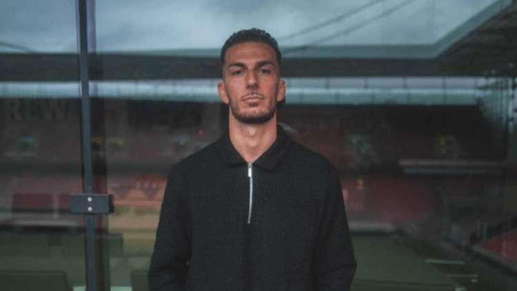 Fjalët e para të Paqaradës si lojtar i Kolnit