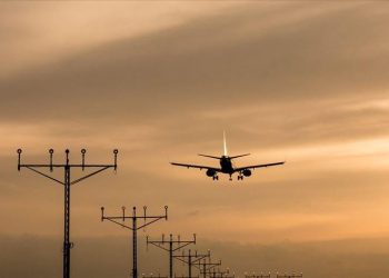 SHBA ndërpret fluturimet