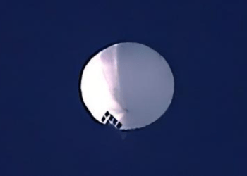 SHBA qëllon balonën kineze