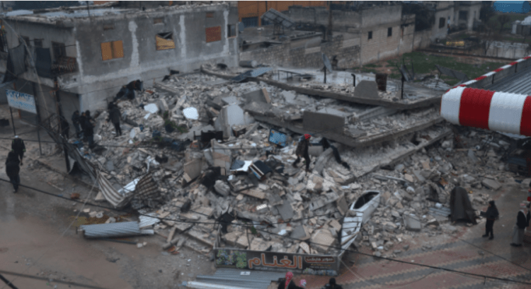 VIDEO| Kamerat e sigurisë kapin momentin kur Turqia u godit nga tërmeti vdekjeprurës