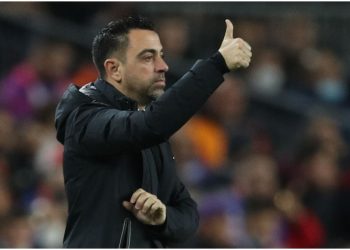 Xavi i “shkel syrin” Messit: Dyert për të janë gjithmonë të hapura