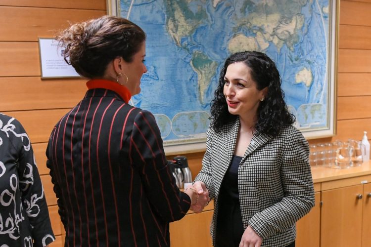 Osmani në Islandë, takohen kryediplomaten e këtij shteti
