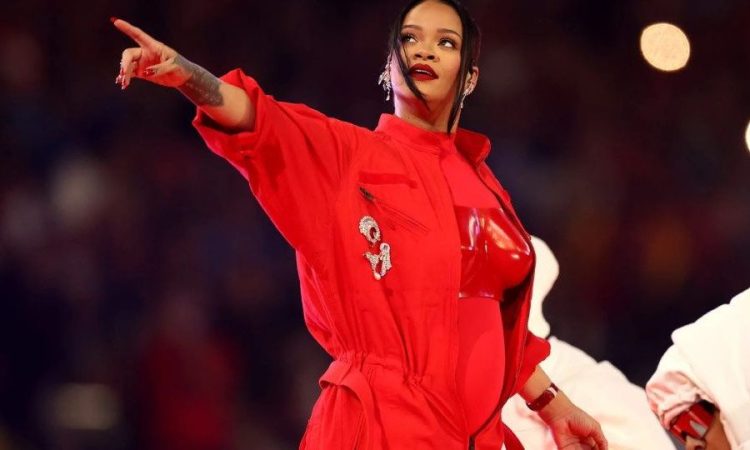Rihanna është shtatzënë për herë të dytë