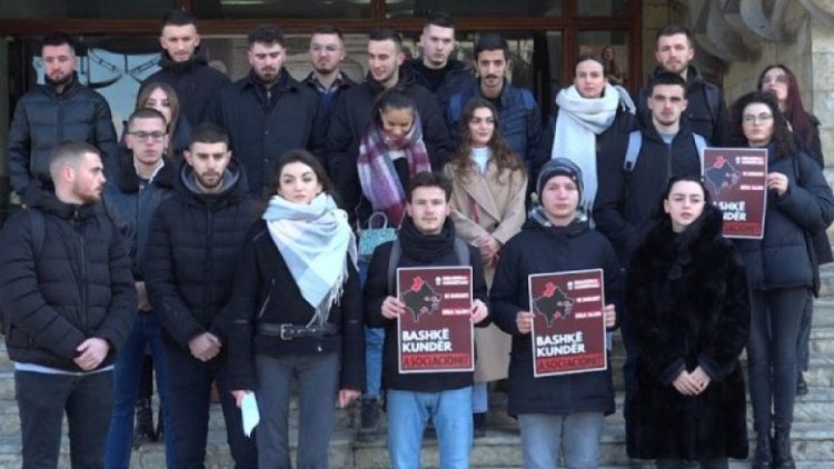 Studentët marsh më 15 shkurt kundër Asociacionit: Serbia me aspirata territoriale