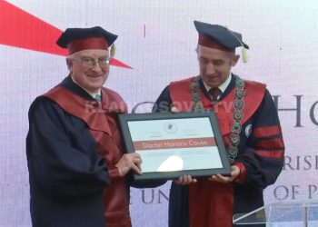 Universiteti i Prishtinës bën doktor nderi kryeavokatin britanik që vulosi pavarësinë e Kosovës