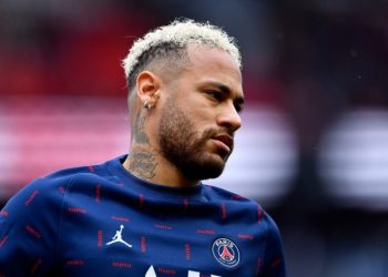 Neymar kundërshton klubin e tij, nuk dëshiron të largohet nga Parisi