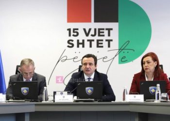 Kurti: Opozita po i konteston ligjet tona në Kushtetuese, kjo është përpjekje dëshpëruese për paralizim të reformave