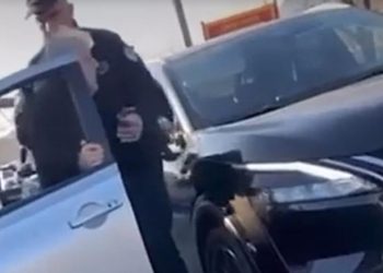 Flet për herë të parë polici malazez që goditi profesorin shqiptar