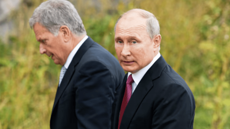 Presidenti finlandez tregon se çfarë i tha Putini pasi i tregoi se vendi i tij do të anëtarësohet në NATO