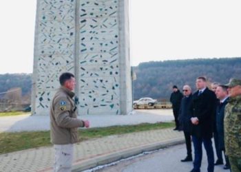 Mehaj priti në takim homolugun malazez, flasin për situatën e sigurisë dhe vizitojnë qendrën e FSK-së në Pomozotin