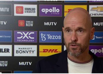 Ten Hag “karikon” skuadrën pas fitores ndaj Leicester: Jemi gati për Barcelonën