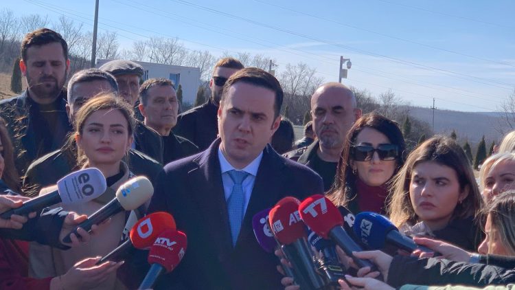 Abdixhiku: Kujtojmë sakrificën për liri dhe unitetin drejt anëtarësimit në NATO e BE