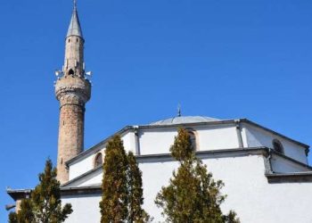 Mbyllet xhamia në Halabak të Podujevës pas përleshjes mes “xhematit”