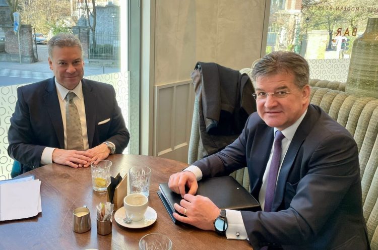 Lajçaku dhe Escobari takohen sërish: U pajtuam për nevojën e zbatimit të marrëveshjeve ekzistuese