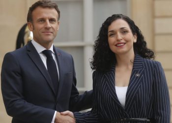 Macron uron Osmanin për Ditën e Pavarësisë: Franca mbështet Kosovën në përpjekjet e saj për forcimin e sundimit të ligji