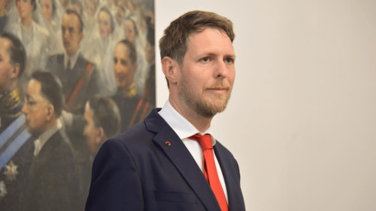 Princ Leka reagon pas publikimit të dokumentit për floririn që mori Mbreti Zog