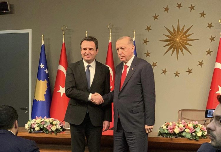 Pamje të reja nga përfundimi i takimit Kurti – Erdogan
