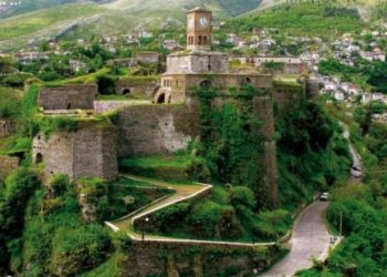 Kalaja e Gjirokastrës, rritje e numrit të vizitorëve në janar
