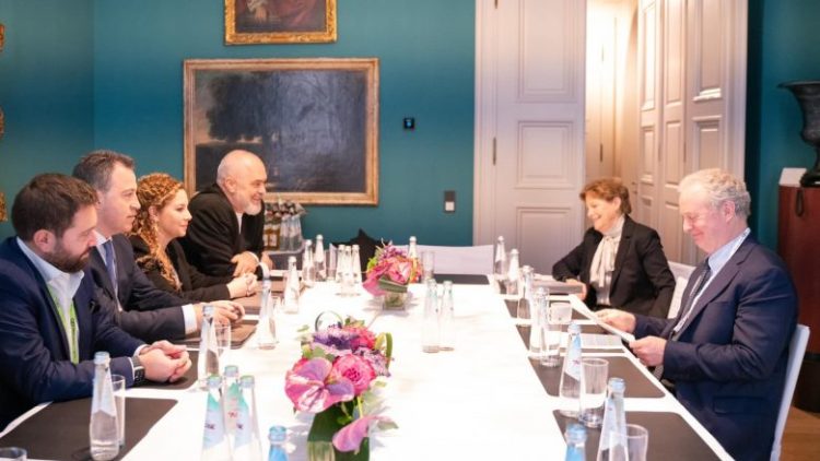 Rama në Mynih: Diskutime për normalizimin e marrëdhënieve Kosovë-Serbi