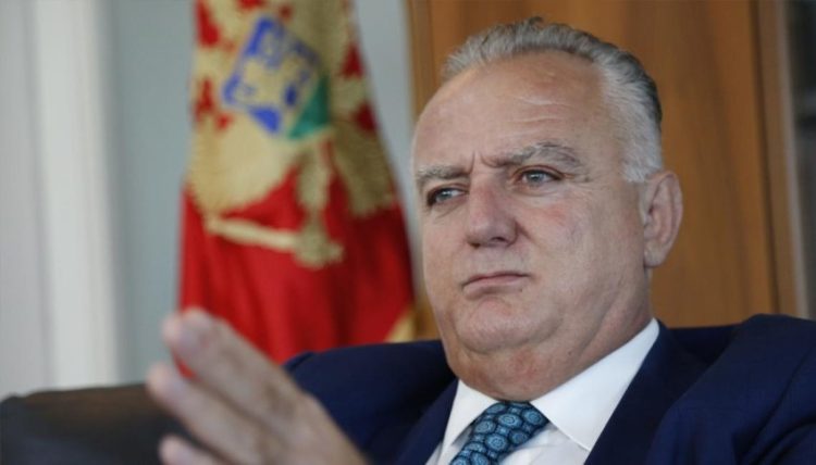 Deputeti shqiptar në Mal të Zi kritikon politikat e Abazoviçit – Mbështet Kurtin në përballjen e tij me Vuçiqin