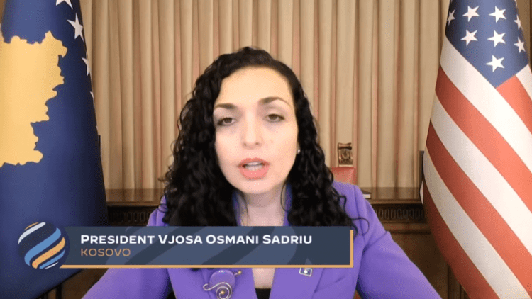 Samiti për Demokraci, presidentja Osmani fton shtetet mosnjohëse që ta njohin Kosovën
