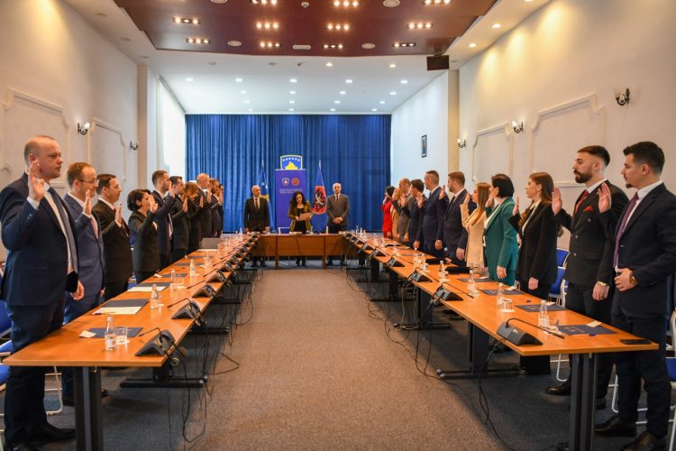 Kosovës i shtohen edhe 21 prokurorë të rinj