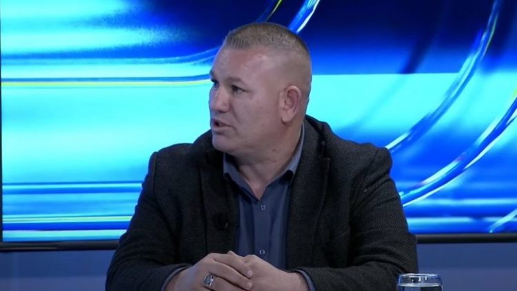 Invalidi i UÇK-së, Arton Hoti rrëfen me plot emocione për M*askrrën e Izbicës