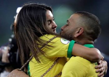 Dani Alves i dërgon letër nga burgu gruas së tij: Ti dhe fëmijët e mi jeni gjëja më e bukur për mua