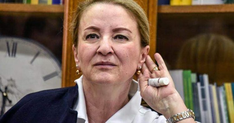 Anulohet diploma e Sebija Izetbegoviq, drejtoreshë e Qendrës Klinike të Universitetit të Sarajevës