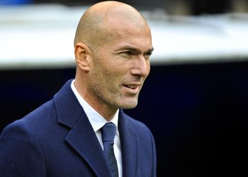 Zidane, një opsion gjithnjë e më real te PSG